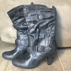 Relativity grey boots